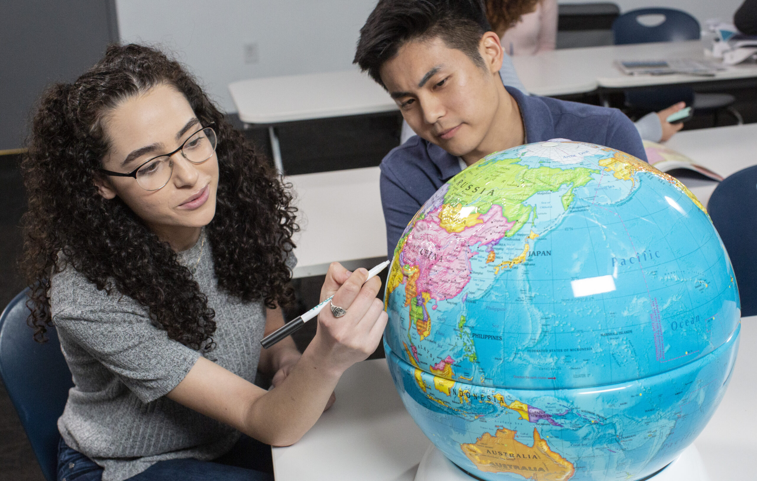 Why Teach Secondary Social Studies? Discussing the Essentiality of the Multidisciplinary Subject